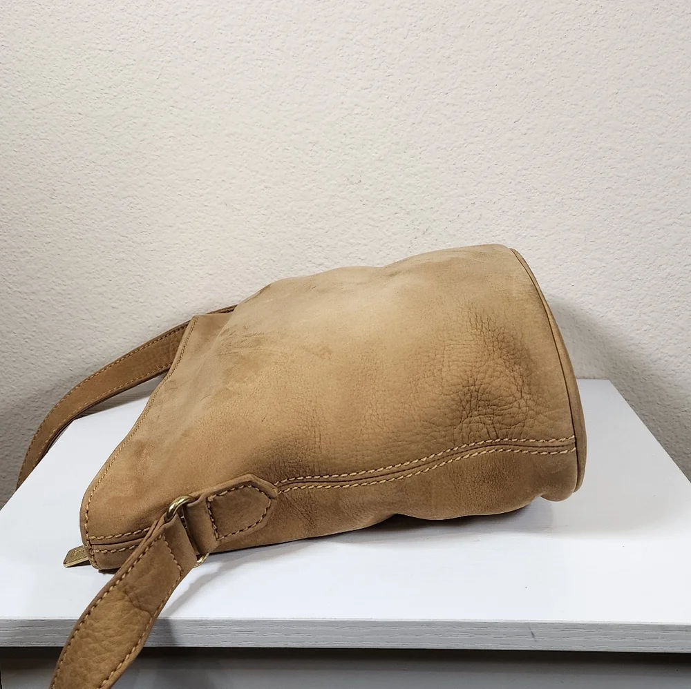 Vintage Coach Small Bucket Zip In Nubuc #4933 - Picture 11 of 17